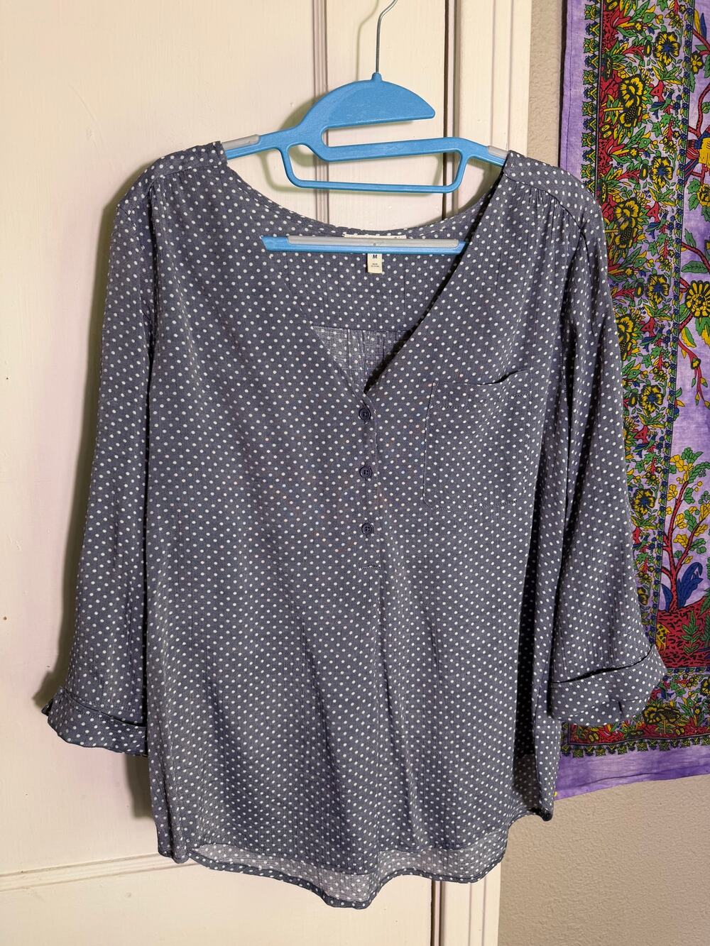 Como Blu Womens Medium Blue Polka Dot Blouse 3/4 Sleeve Henley Pocket Top